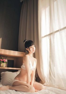 蜜桃熟了电影_超清超清免费观看