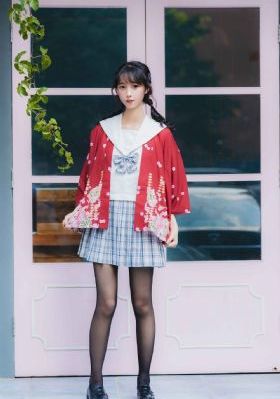 韩国女大学生电影_大片在线观看